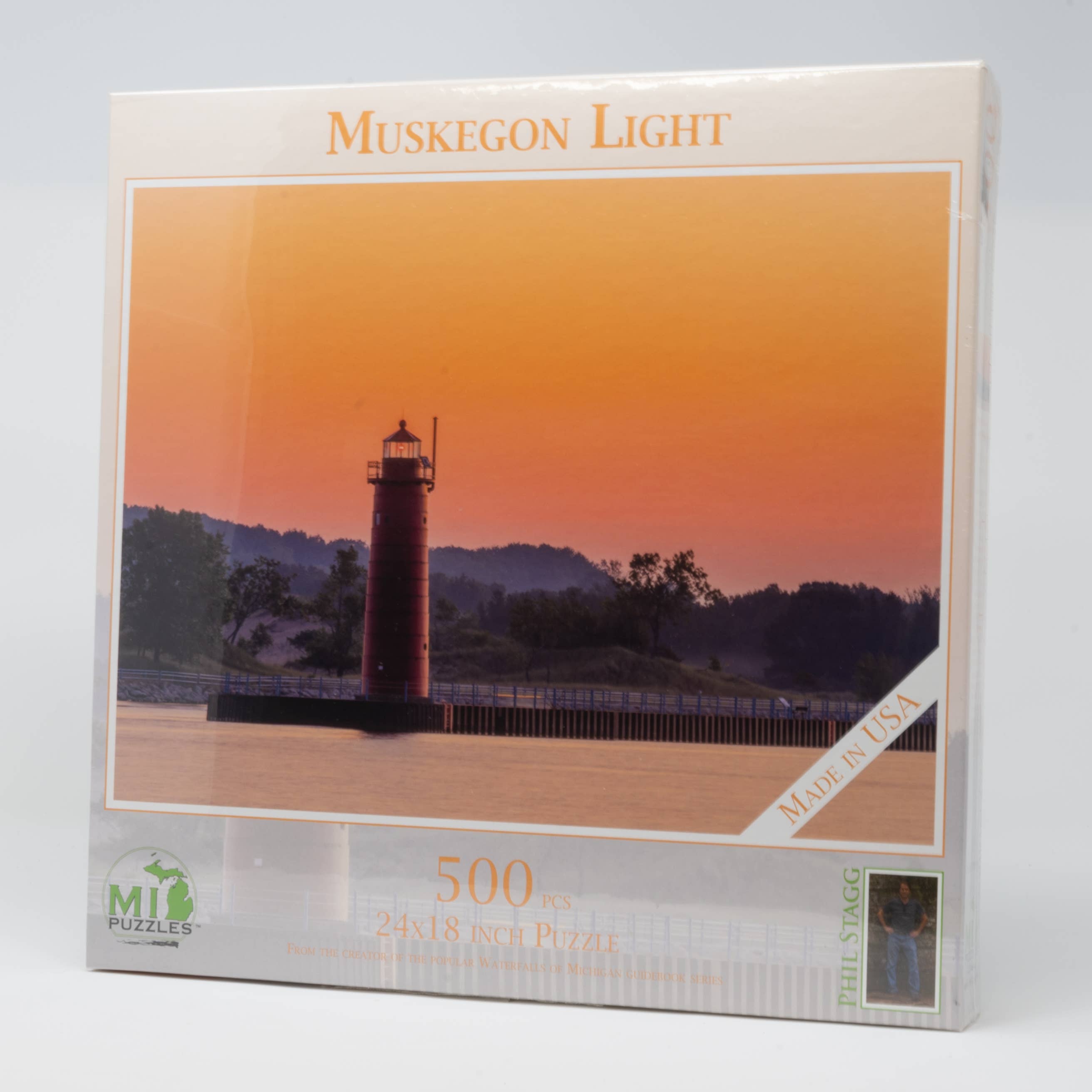 Image of Muskegon Light - 500 Piece Puzzle