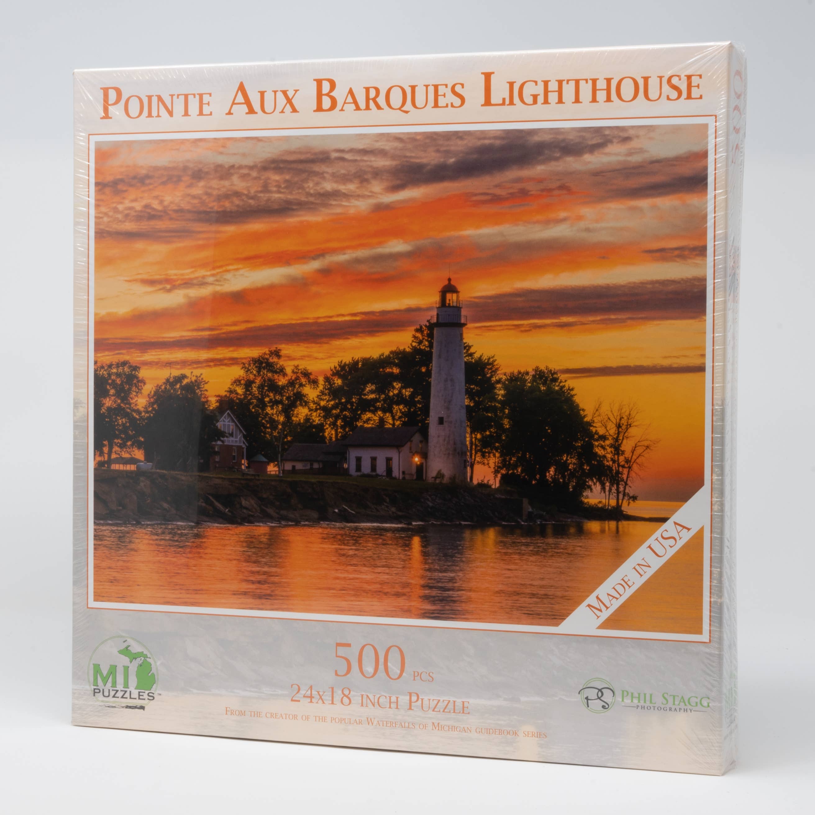 Image of Pointe Aux Barques Lighthouse - 500 Piece Puzzle