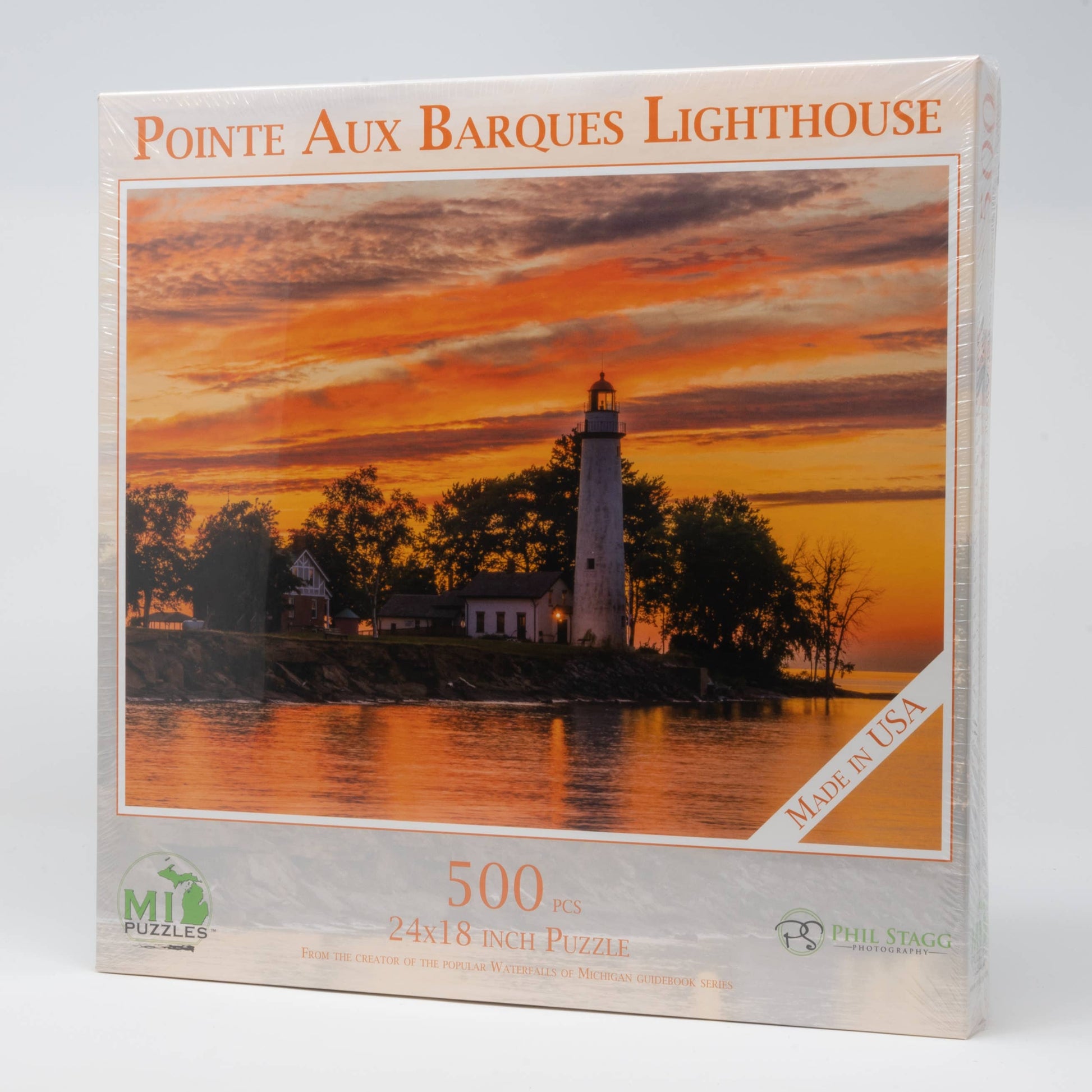 Pointe Aux Barques Lighthouse - 500 Piece Puzzle