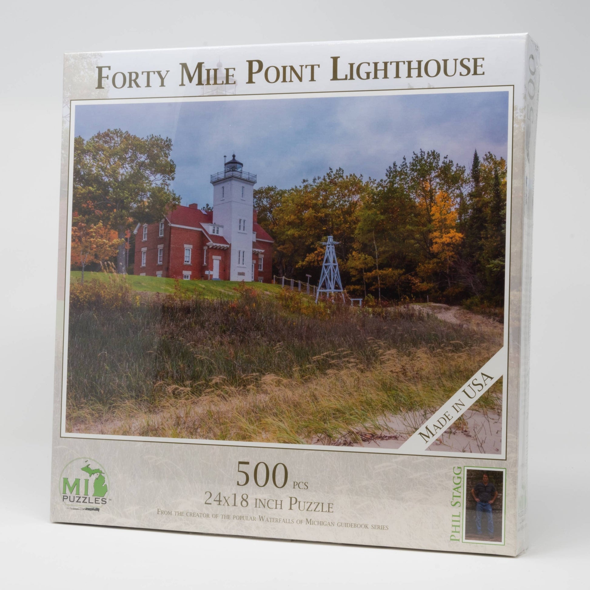 Forty Mile Point Lighthouse - 500 Piece Michigan Puzzle