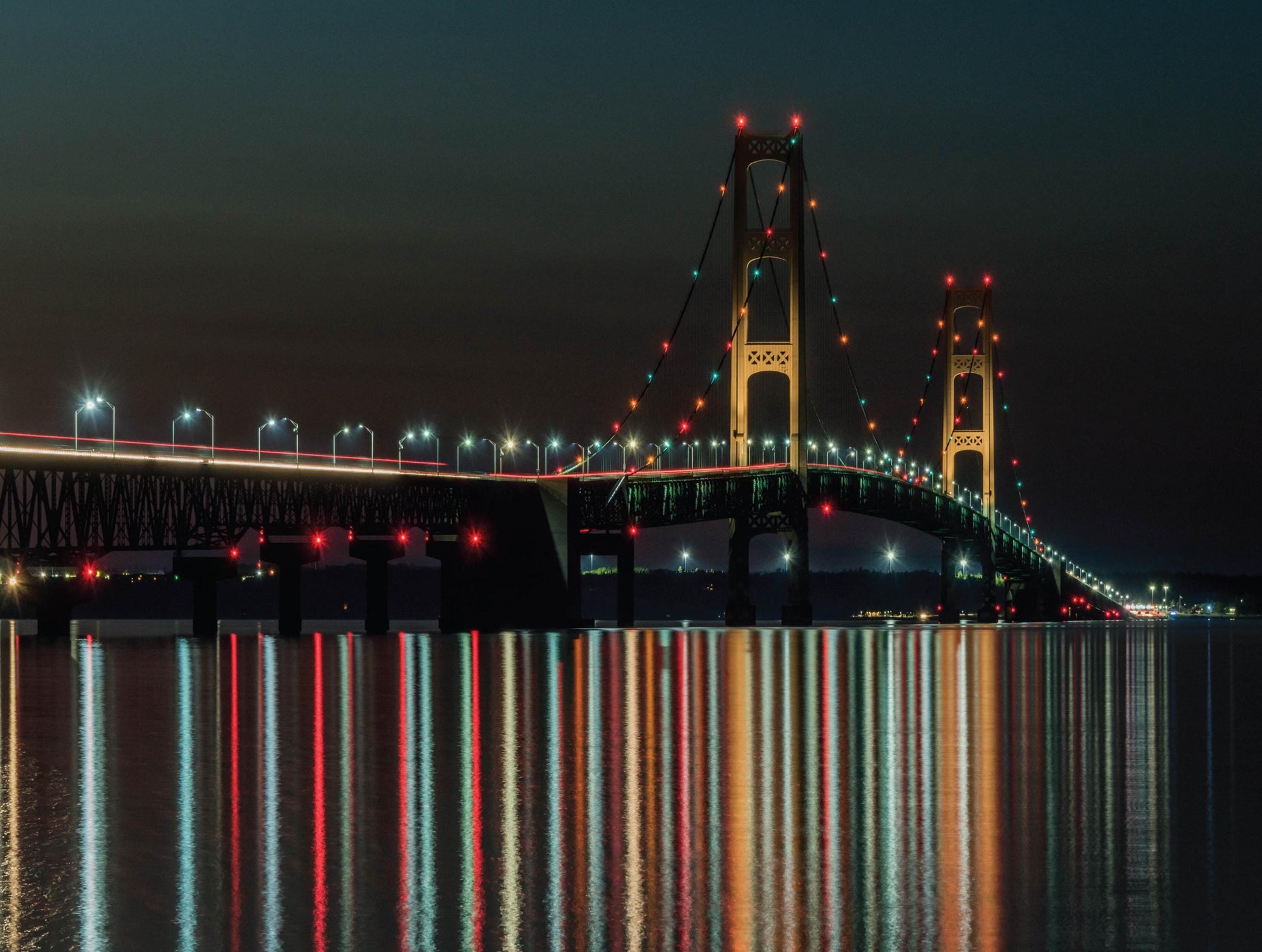 Mackinac Bridge - 500 Piece Jigsaw Puzzle - MI Puzzles by Phil Stagg Photography